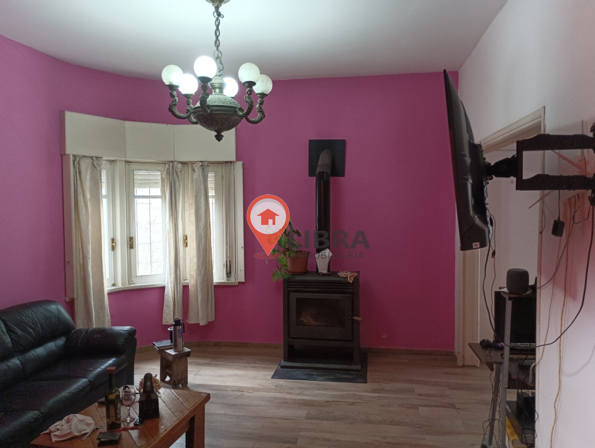 Casa ID.7406 - Se Vende De Casa 3 Dormitorios 3 Baños Amplio Terreno Cochera Atahualpa
