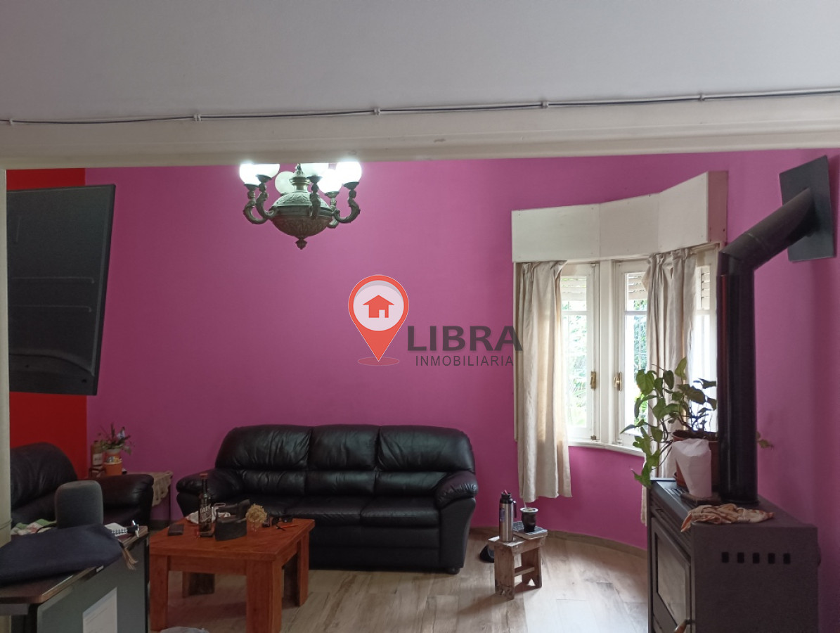 Casa ID.7406 - Se Vende De Casa 3 Dormitorios 3 Baños Amplio Terreno Cochera Atahualpa