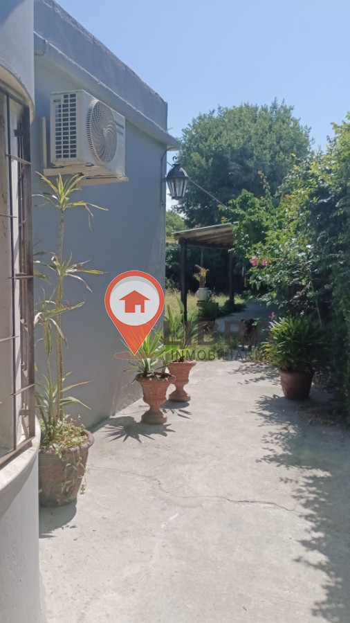 Casa ID.7406 - Se Vende De Casa 3 Dormitorios 3 Baños Amplio Terreno Cochera Atahualpa