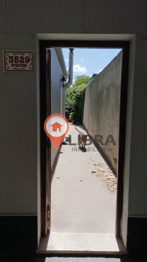 Casa ID.7406 - Se Vende De Casa 3 Dormitorios 3 Baños Amplio Terreno Cochera Atahualpa