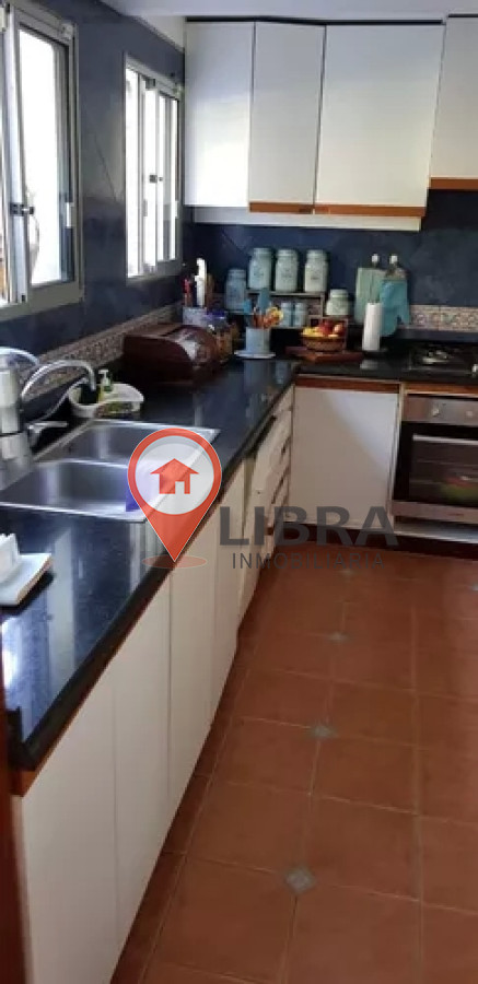 Casa ID.3712 - Hermosa Casa En Aires Puros 4 Dormitorios Excelente Estado