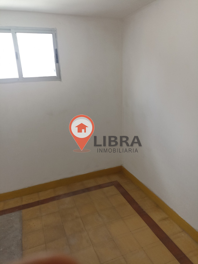 Casa ID.7882 - Venta De Casa 4 Dormitorios 2 Baños Sobre Av 8 de Octubre En Unión