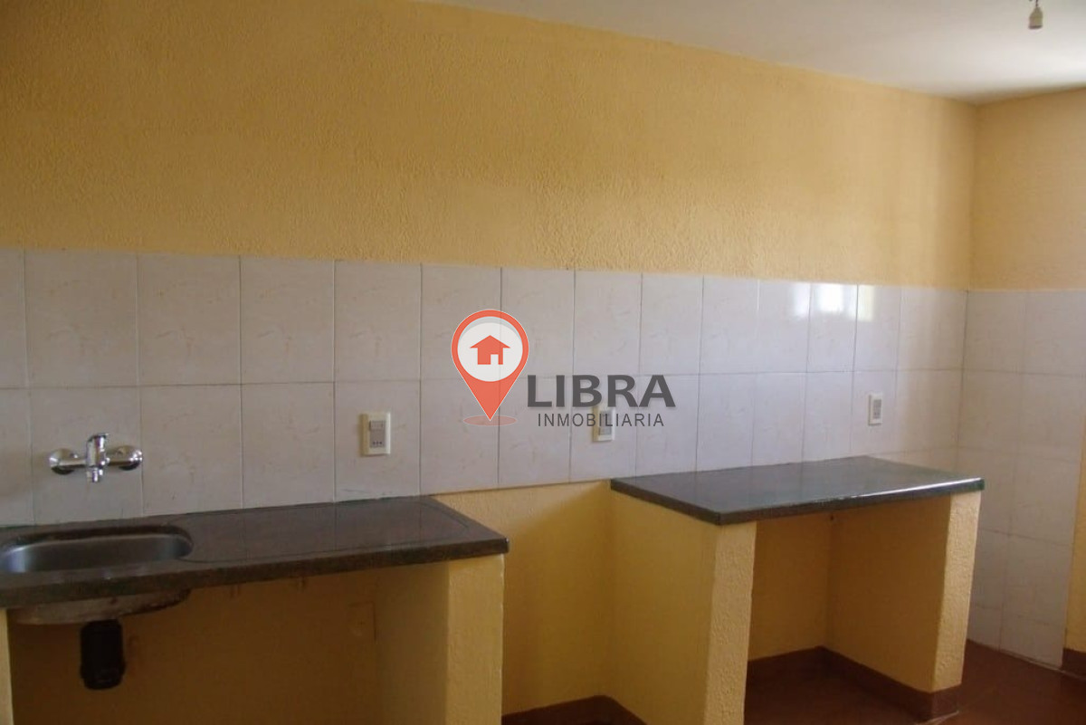 Casa ID.5821 - Impresionante casa de 8 dormitorios y 4 baños. Ideal para gran familia o inversores