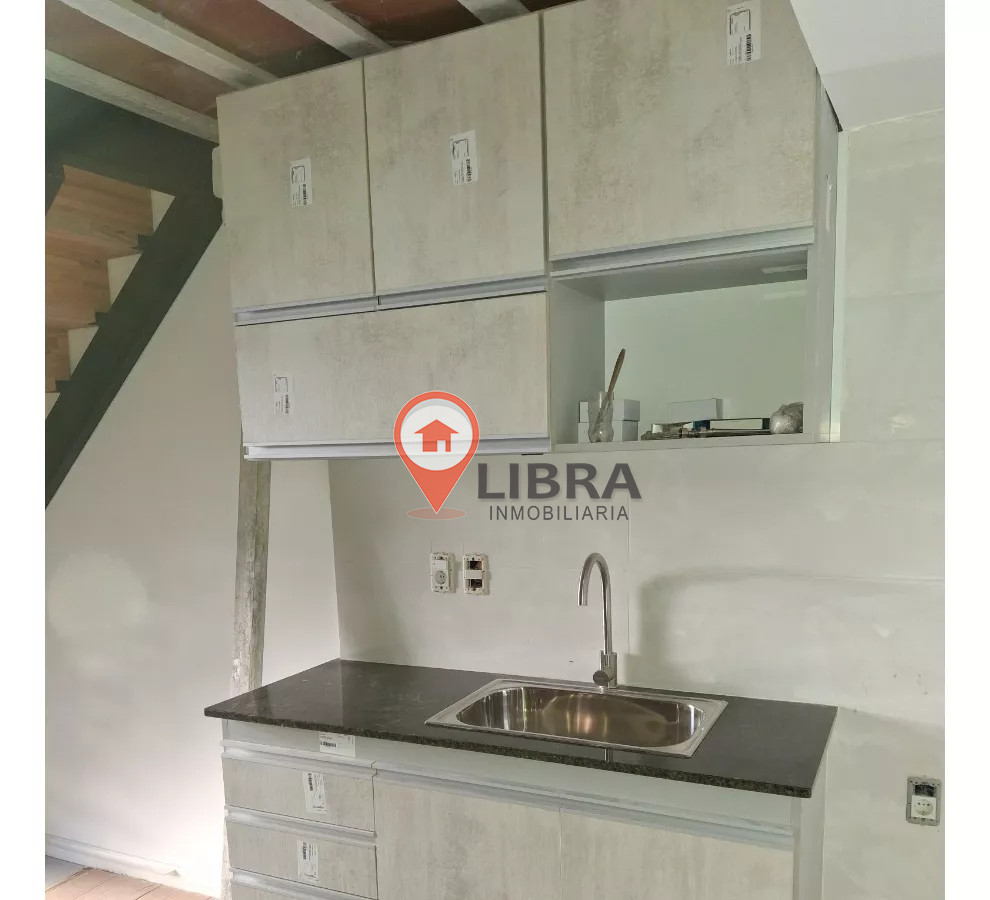 Casa ID.8025 - Venta Casa Dúplex A Estrenar 2 Dormitorios Patio En Cordón