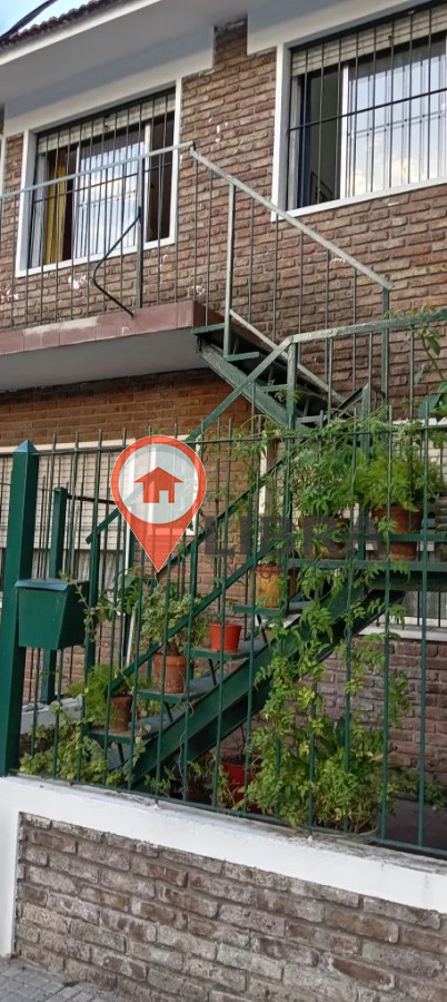 Casa ID.8634 -  Casa De Altos 2 Dormitorios Cochera Sin Gastos Buceo