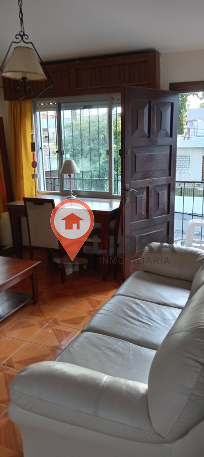 Casa ID.8634 -  Casa De Altos 2 Dormitorios Cochera Sin Gastos Buceo