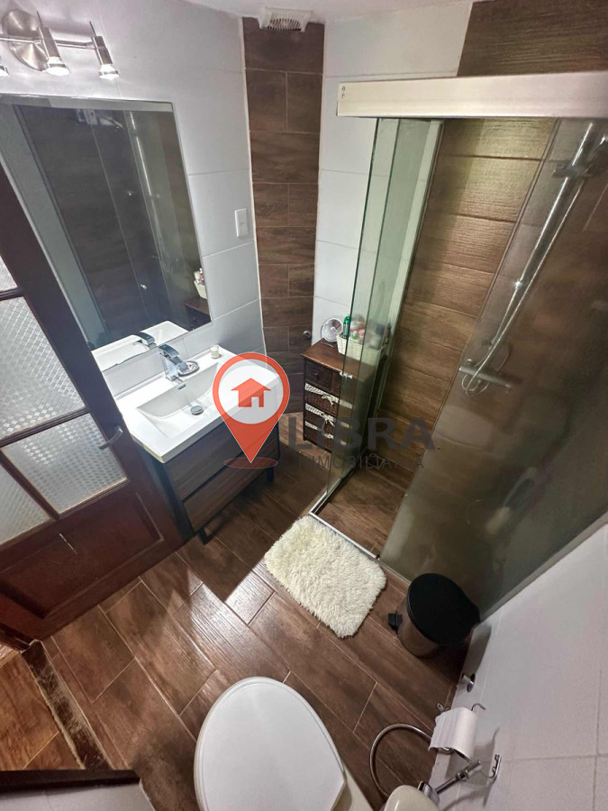 Casa ID.8857 - Casa A Estrenar De 3 Dormitorios 2 Baños Garaje Tres Cruces 