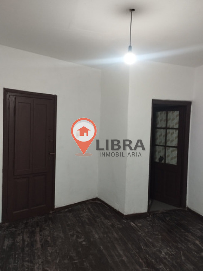 Casa ID.8888 - Alquiler De Casa 2 Dormitorios Balcon Azotea No GC
