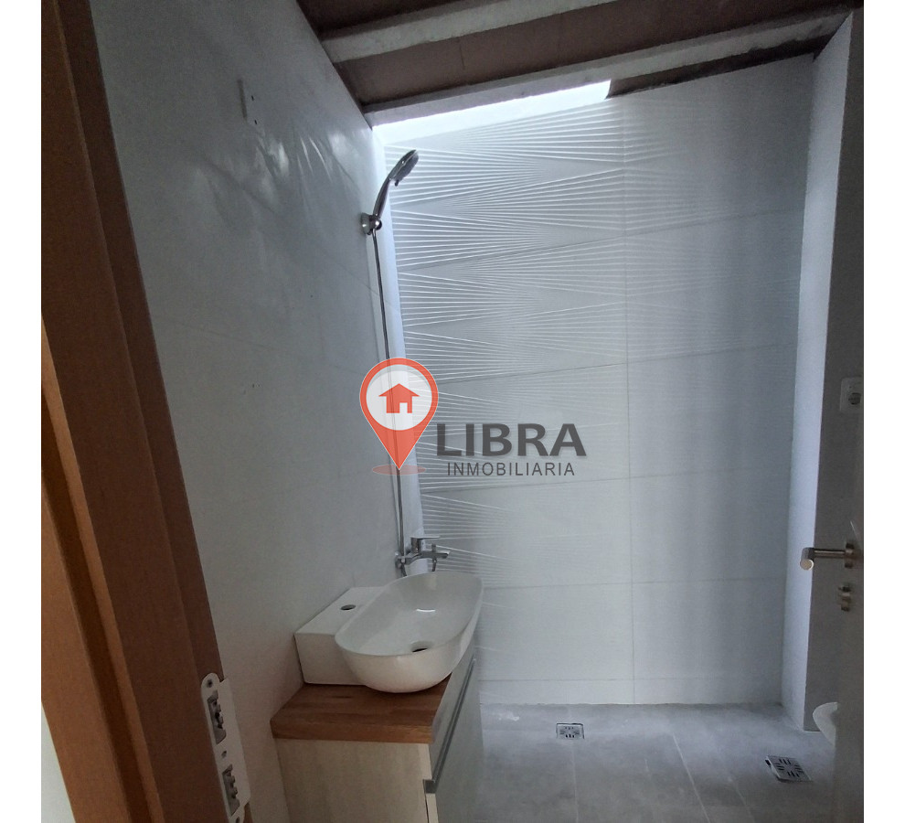 Casa ID.8004 - Venta Casa Dúplex A Estrenar 2 Dormitorios Patio En Cordón