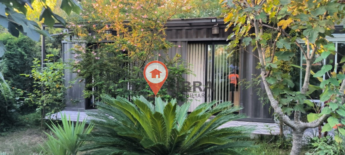 Casa ID.9053 - Venta Casa Gran Terreno 1 Dormitorio Piscina Parrillero En El Pinar