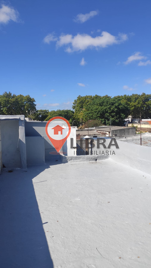 Casa ID.8888 - Alquiler De Casa 2 Dormitorios Balcon Azotea No GC