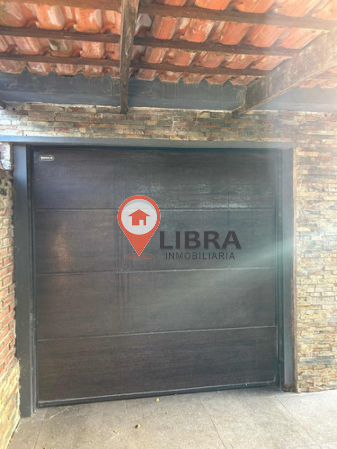 Casa ID.9159 - Casa 3 Dormitorios, 2 Baños, Garage Y Barbacoa En Pérez Castellanos