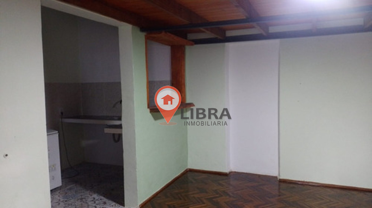 Casa ID.9161 - Alquiler Casa Al Frente De 2 Dormitorios Patio Con Parrilero En Flor De Maroñas