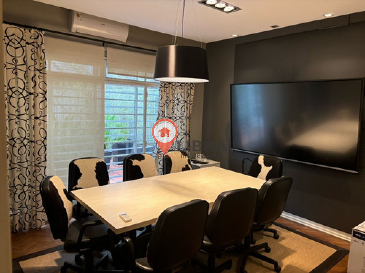 Casa ID.9335 - Hermosa Casa  U Oficinas para estudio de profesionales