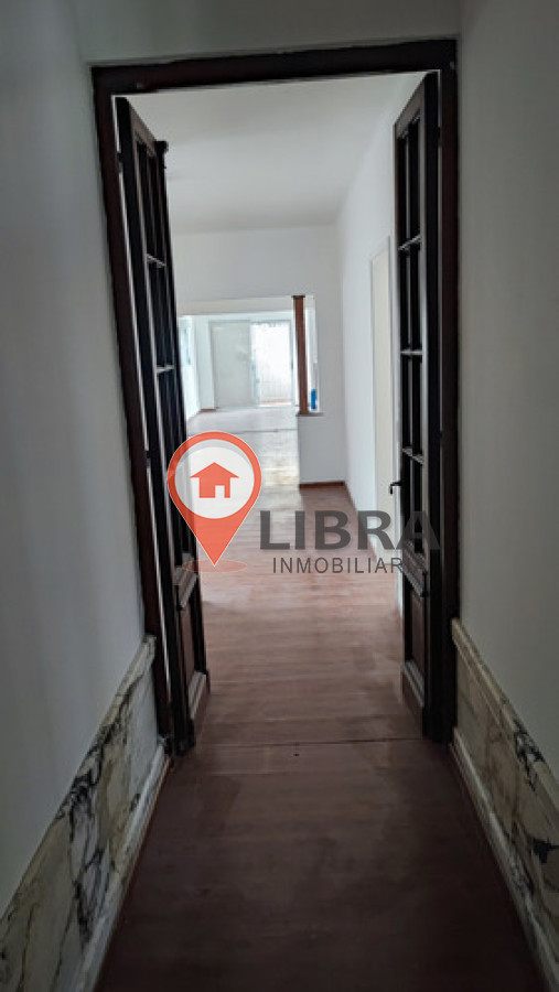 Casa ID.9385 - Alquiler Casa PH 4 Dormitorios 2 Baños Patio Con Parrillero Garage en Reducto