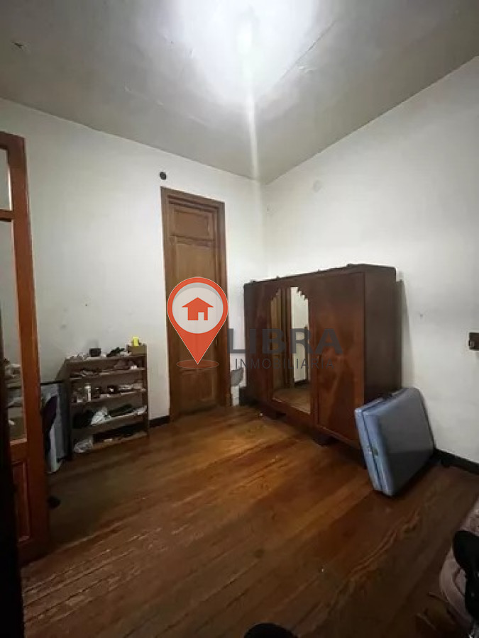 Casa ID.1265 - SE VENDE IMPERDIBLE CASA EN CORDON 4 DORMITORIOS y GARAJE!