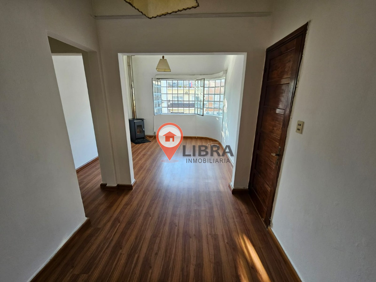 Casa ID.9759 - En Venta Casa 3 Dormitorios, 2 Baños, Parrillero Y Azotea En La Blanqueada