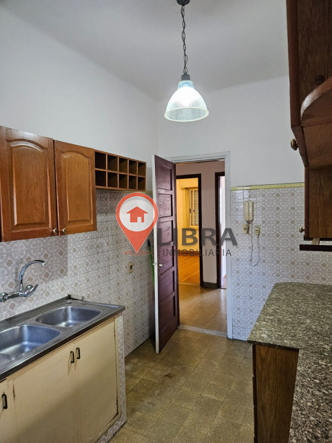 Casa ID.9759 - En Venta Casa 3 Dormitorios, 2 Baños, Parrillero Y Azotea En La Blanqueada