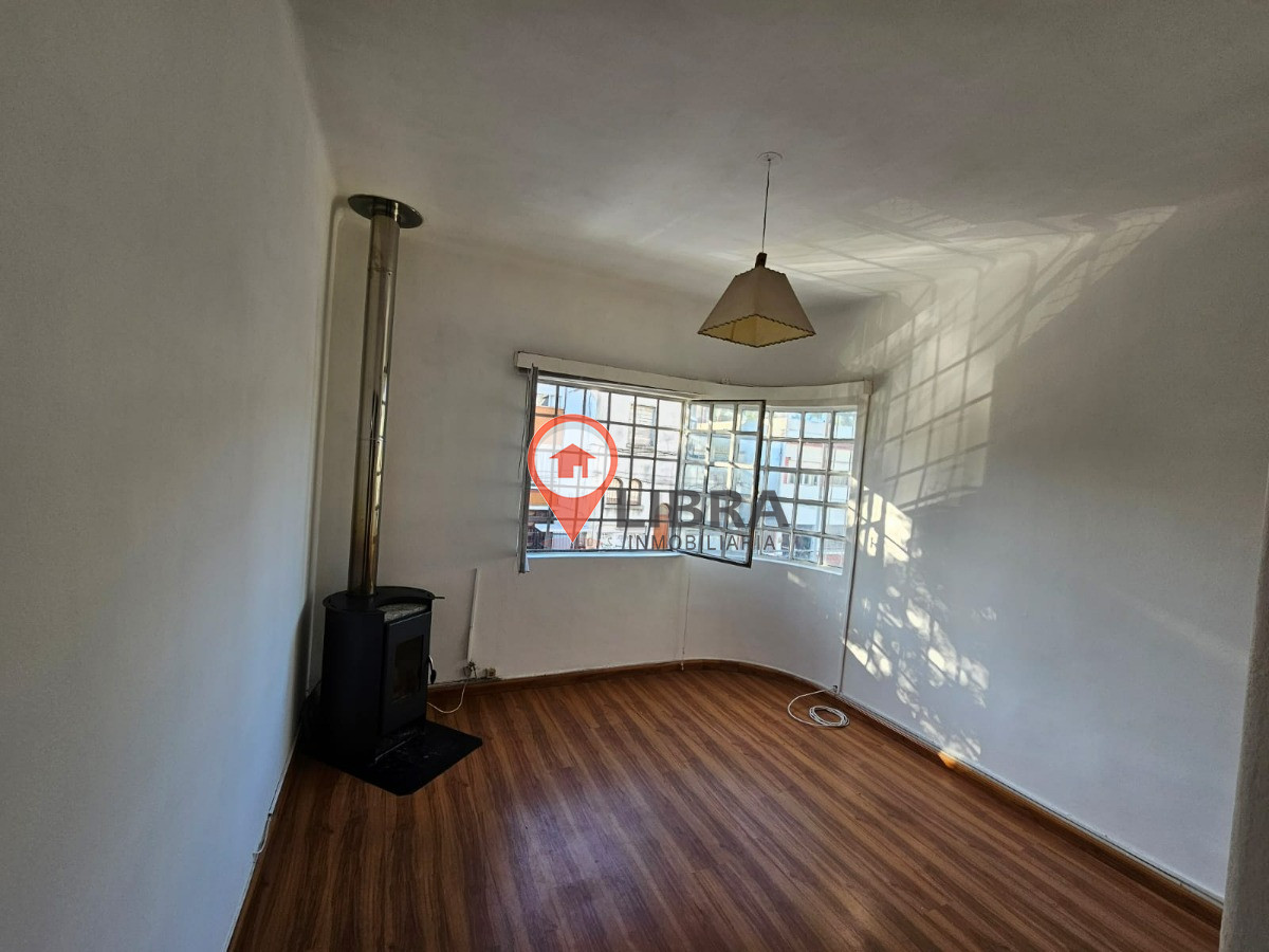 Casa ID.9759 - En Venta Casa 3 Dormitorios, 2 Baños, Parrillero Y Azotea En La Blanqueada