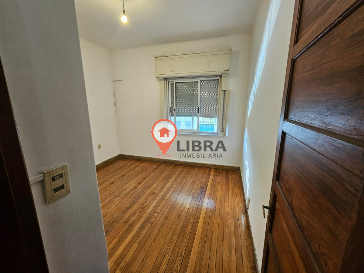 Casa ID.9759 - En Venta Casa 3 Dormitorios, 2 Baños, Parrillero Y Azotea En La Blanqueada