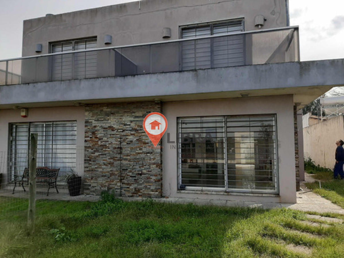 Casa ID.10272 - Hermosa Casa 3 Dorm 3 Baños Patio Frente Al Mar