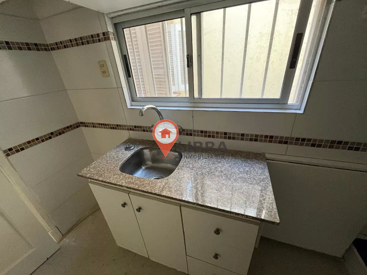 Casa ID.5737 - Casa Venta 2 Dormitorios Impecable Excelente Ubicación Buceo