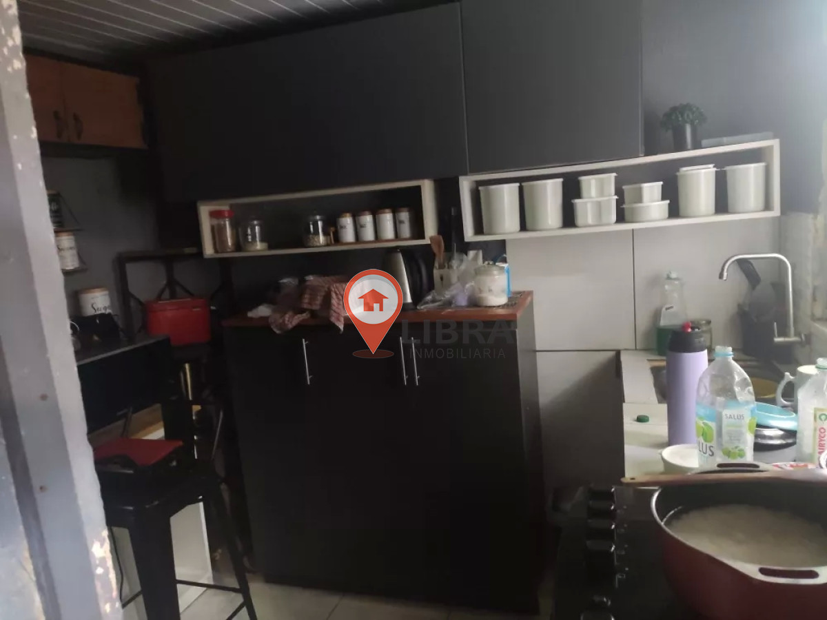 Casa ID.2146 - Casa De 2 Apartamentos Pérez Castellanos Sin Gastos Comunes