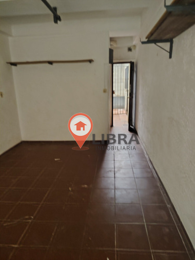 Casa ID.10373 - Casa En Carrasco 3 Dormitorios Garaje Parrillero Jardín