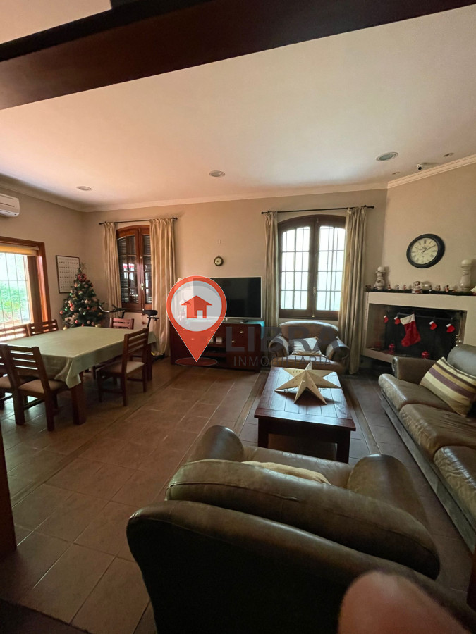 Casa ID.5757 - Oportunidad Venta de Excelente Casa en Punta Carretas !