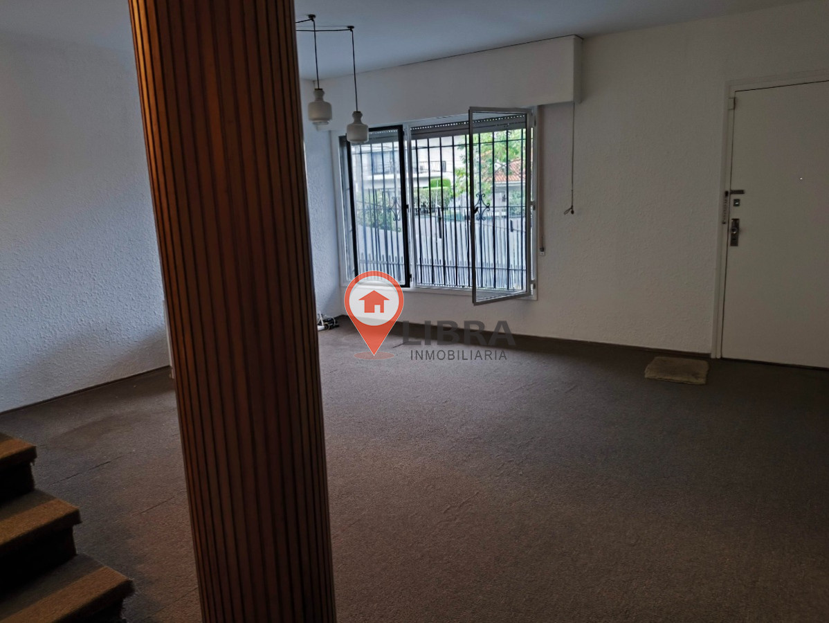 Casa ID.8600 - Alquiler De Casa 3 Dormitorios 2 Baños Garage Parrillero Punta Gorda