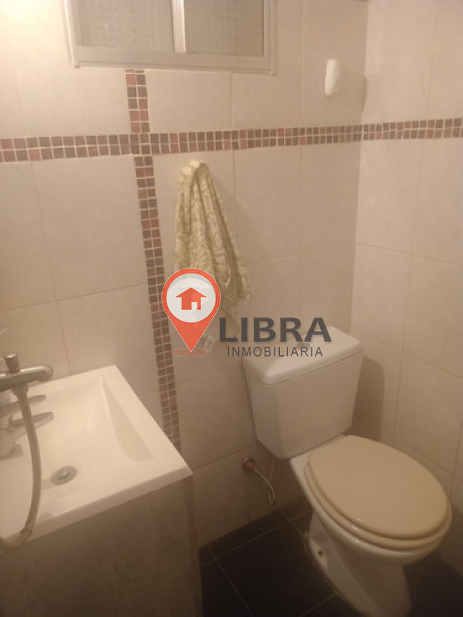 Casa ID.9677 - Hermosa Casa De 4 Dorm Cochera Jardín Terraza Parrillero