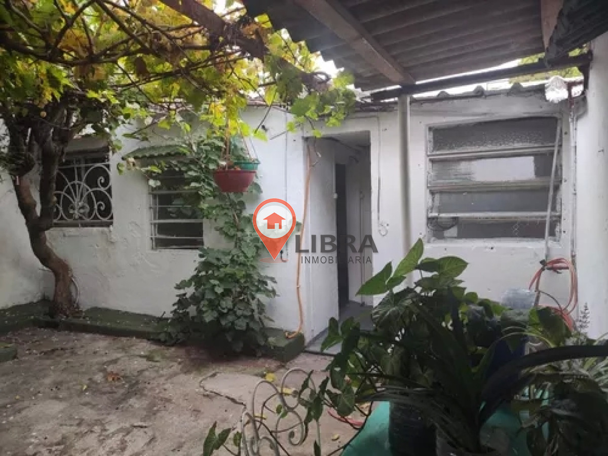 Casa ID.2146 - Casa De 2 Apartamentos Pérez Castellanos Sin Gastos Comunes