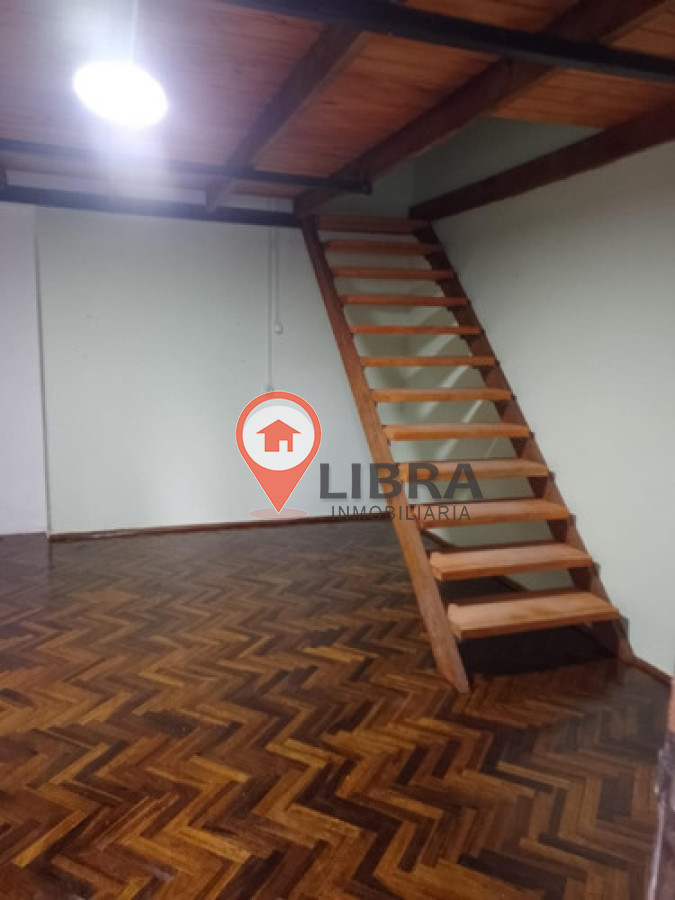 Casa ID.9135 - Alquiler Casa Al Frente De 2 Dormitorios Patio Con Parrilero En Flor De Maroñas