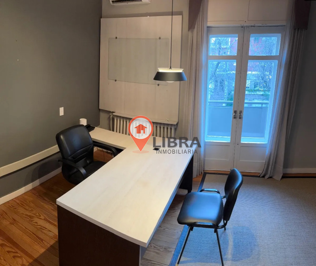 Casa ID.9297 - Alquiler Casa Ideal Para Oficinas U Estudios En Puerto Buceo
