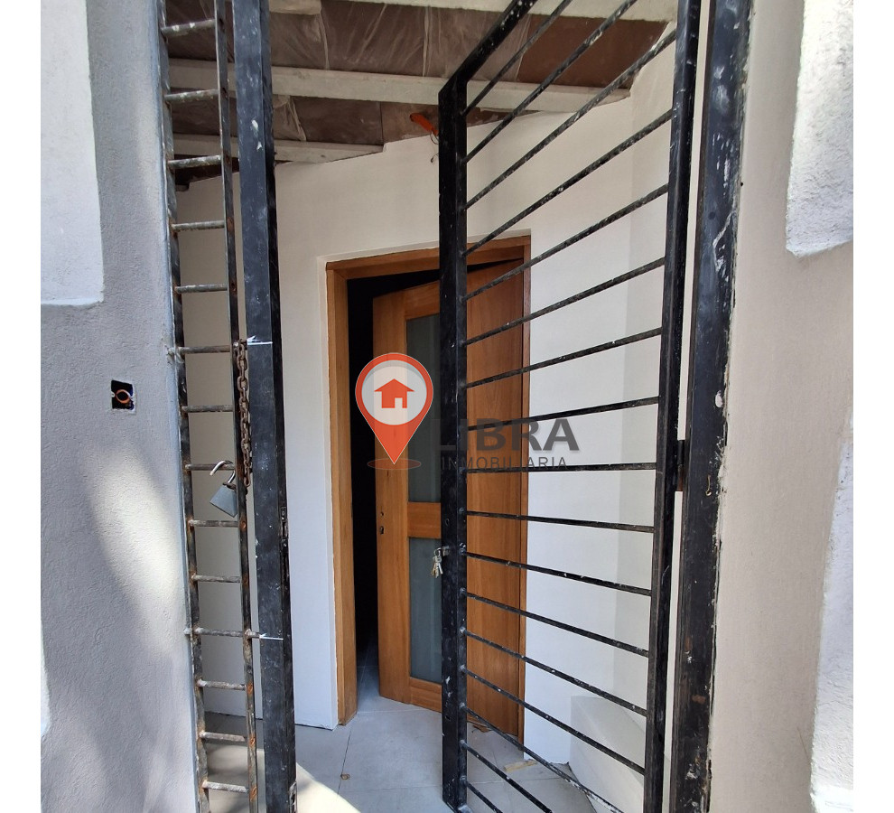 Casa ID.8004 - Venta Casa Dúplex A Estrenar 2 Dormitorios Patio En Cordón