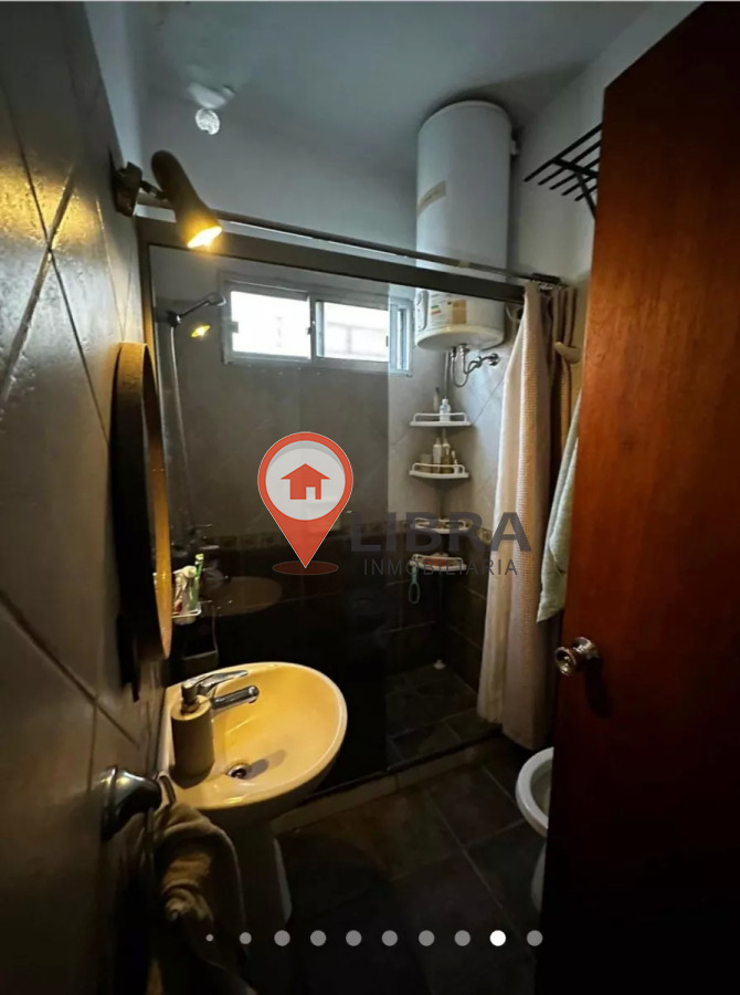 Casa ID.4426 - Venta Casa Para Vivienda O Local Muy Bien Ubicada