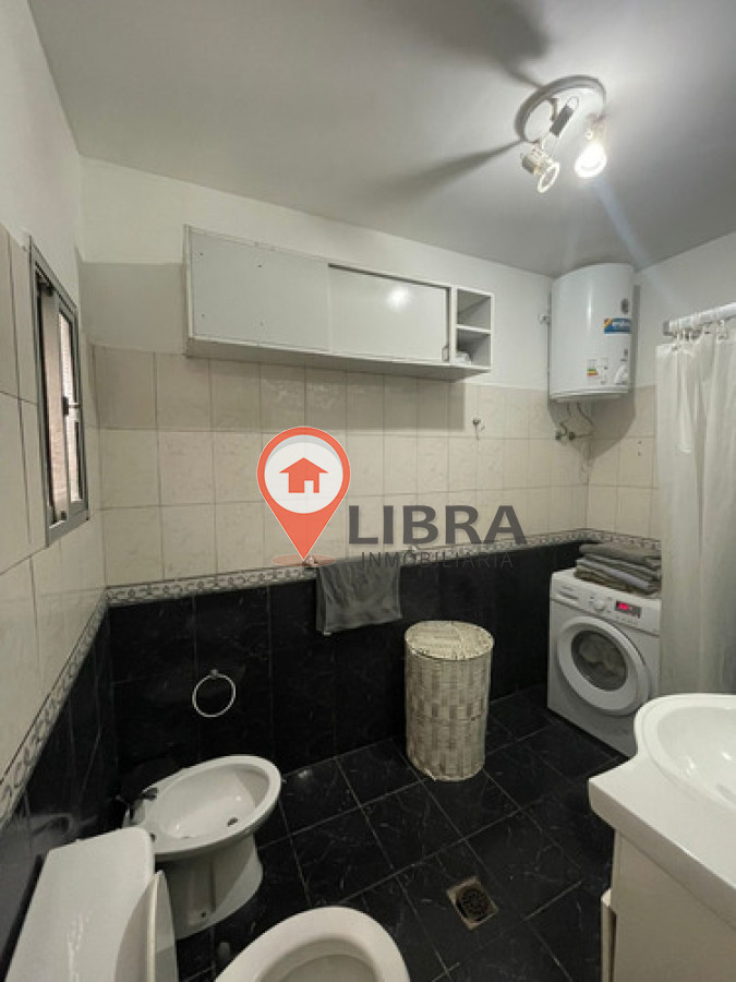 Casa ID.9677 - Hermosa Casa De 4 Dorm Cochera Jardín Terraza Parrillero