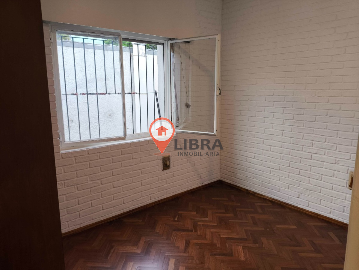 Casa ID.8600 - Alquiler De Casa 3 Dormitorios 2 Baños Garage Parrillero Punta Gorda