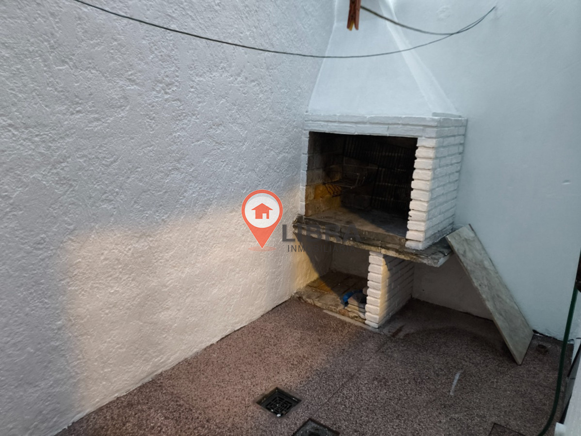 Casa ID.8600 - Alquiler De Casa 3 Dormitorios 2 Baños Garage Parrillero Punta Gorda