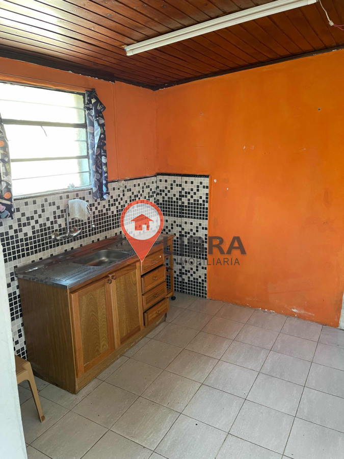 Casa ID.4481 - OPORTUNIDAD! HERMOSA CASA EN LA TEJA 3 DORMITORIOS Y COCHERA!