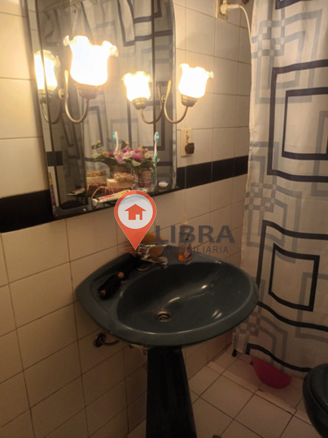 Casa ID.8919 - Casa 4 Dormitorios O Escritorio 2 Baños Garage Terraza Con Parrillero En Parque Rodó