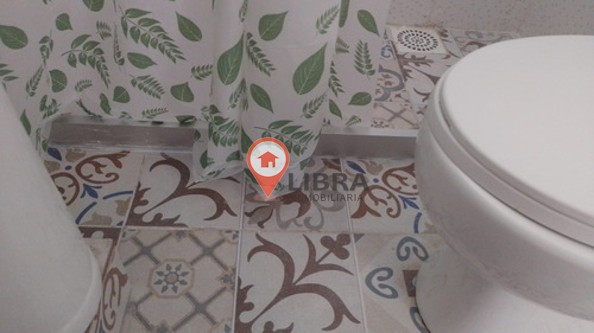Casa ID.9135 - Alquiler Casa Al Frente De 2 Dormitorios Patio Con Parrilero En Flor De Maroñas