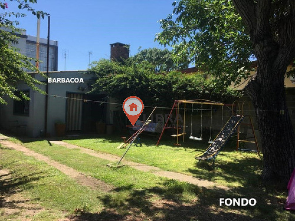Casa ID.9343 - Casa Ph  2 Dormitorios con Barbacoa y Amplio Patio Alquilo /Vendo Prado Norte 