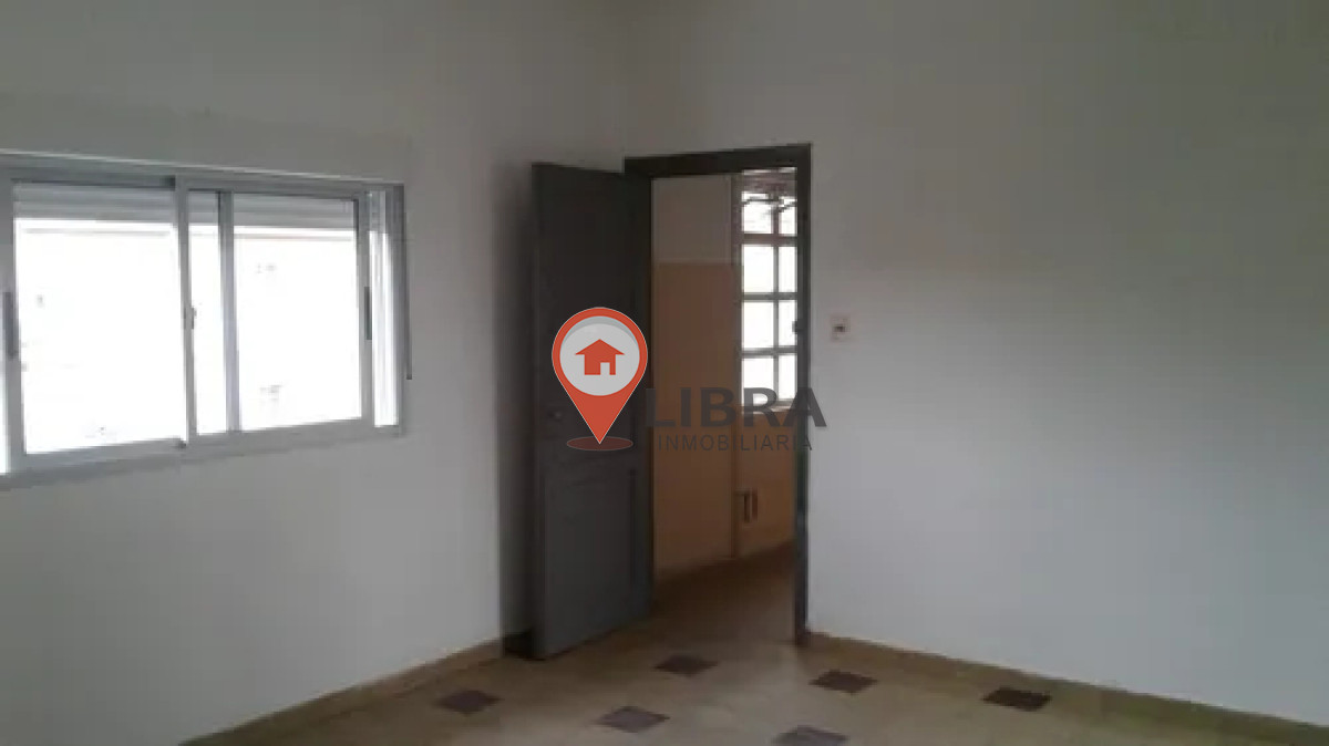 Casa ID.10195 - CASA EN ALQUILER EN MALVIN 2 DORMITORIOS!