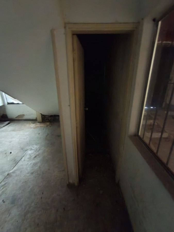 Casa ID.6763 - Venta Casa A Reciclar En Parque Rodó Para Vivienda O Empresa