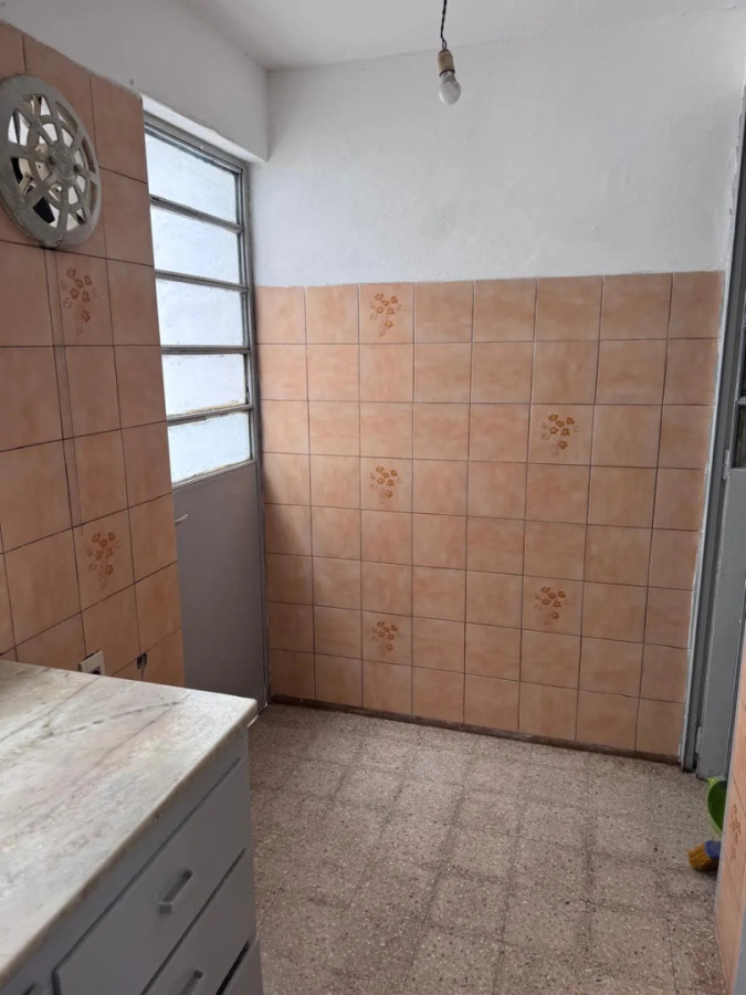 Casa ID.13219 - Alquiler Casa Planta Baja 2 Dormitorios Patio Sin Gastos Comunes En Buceo