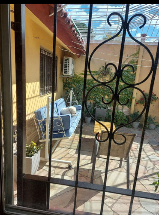 Casa ID.10406 - Gran Casa De 3 Dorm Con Patio, Garage y Parrillero 