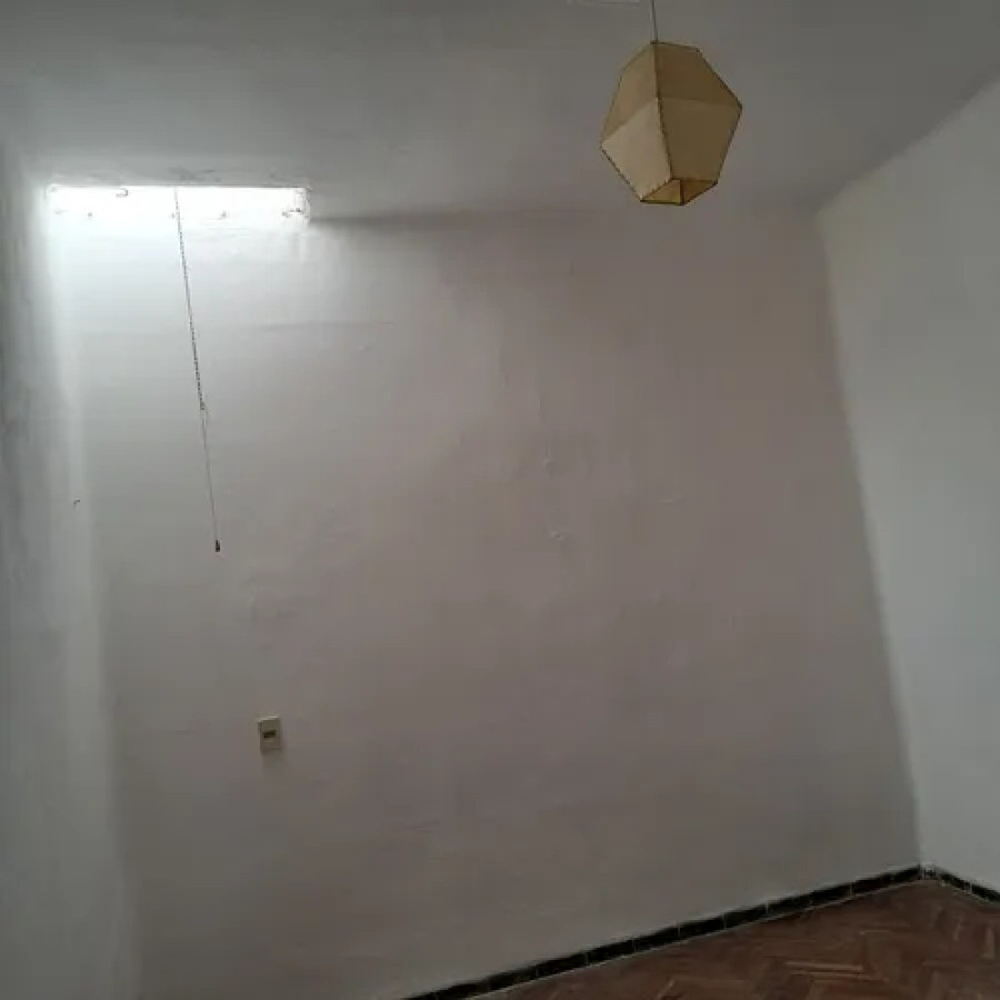 Casa ID.10447 - Alquiler Casa 2 Dormitorios En Pocitos