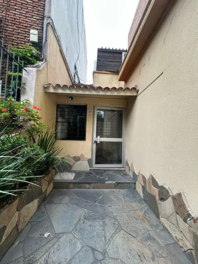Casa ID.10447 - Alquiler Casa 2 Dormitorios En Pocitos
