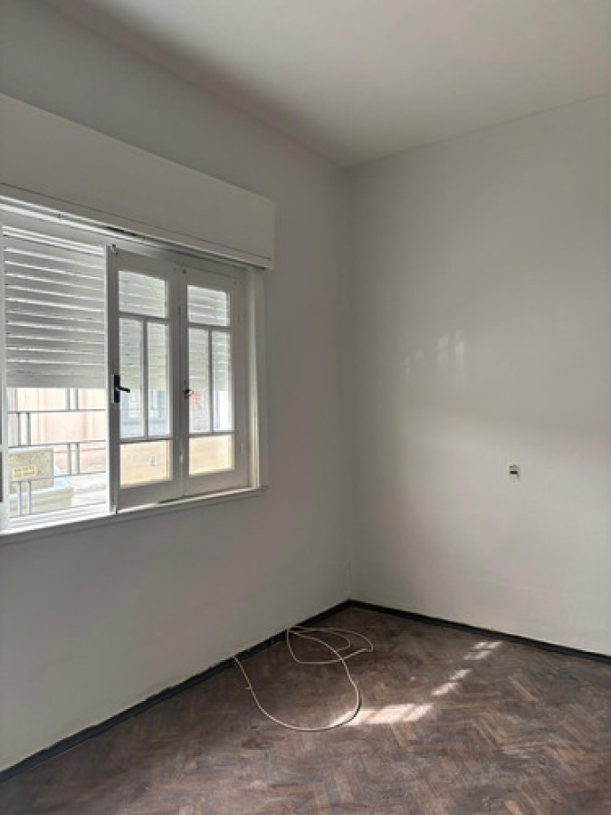 Casa ID.10543 - Linda Casa Amplia De 3 Dorm Con Patio 